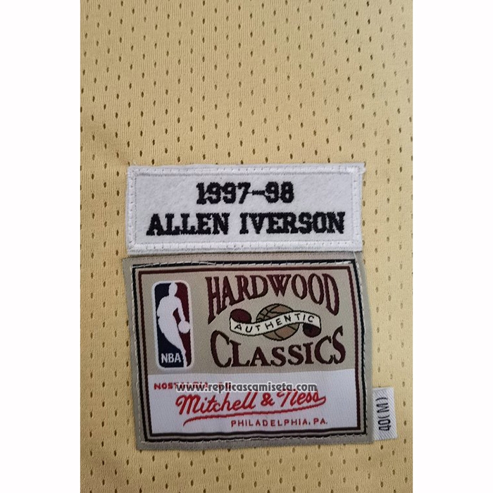 Camiseta Philadelphia 76ers Allen Iverson #3 Mitchell & Ness 1997-98 Oro